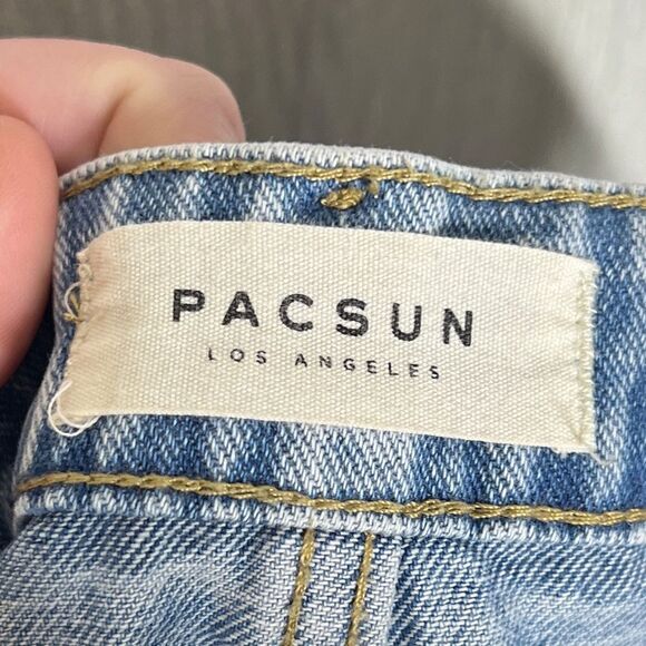 PacSun | Two Tone High Rise Mom Shorts Size 25 - Picture 4 of 6